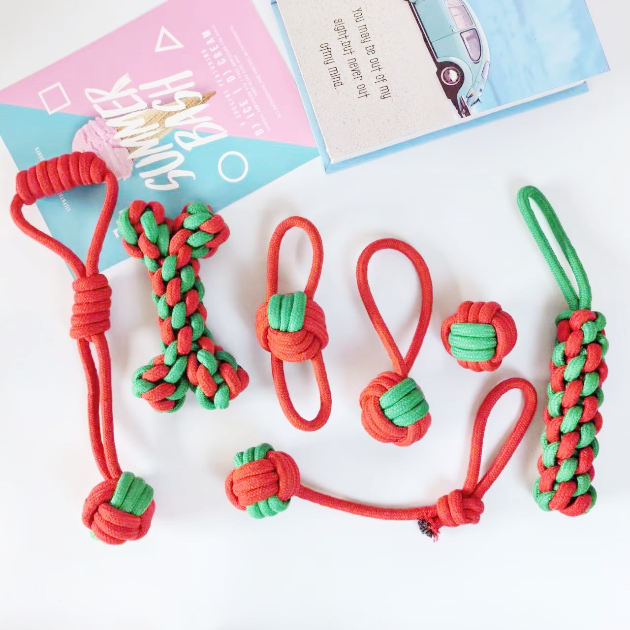 Juguetes para perros de gran venta transfronterizos, juego de juguetes de cuerda de algodón navideños para mascotas, juguete para la dentición, alivio del aburrimiento, juguete navideño con nudos resistentes a las mordidas.