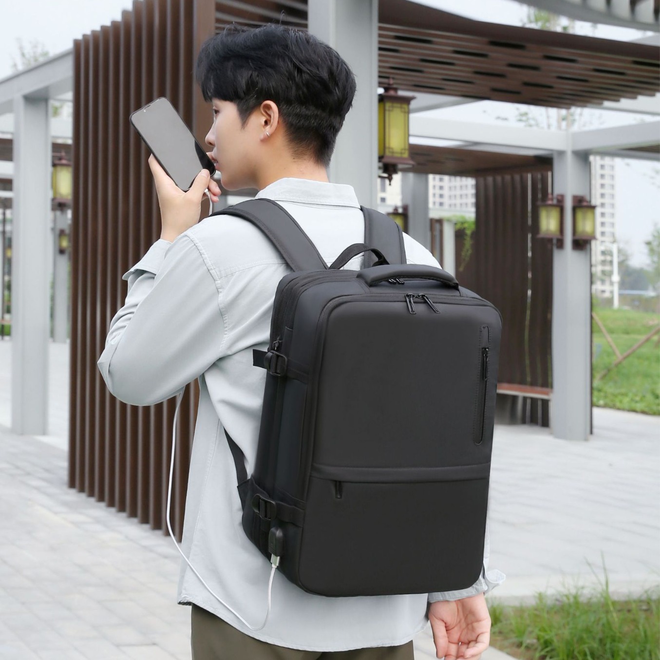 Large capacity multi-functional business backpack waterproof shockproof Apple Lenovo Huawei computer bag