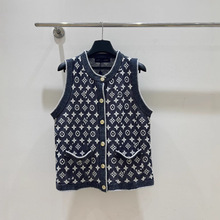 高版本25春夏L家复古老花字母提花针织无袖马甲系列圆领针织开衫