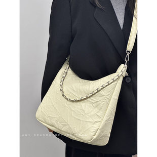 Shoulder bag, capacious one-shoulder bag, underarm bag