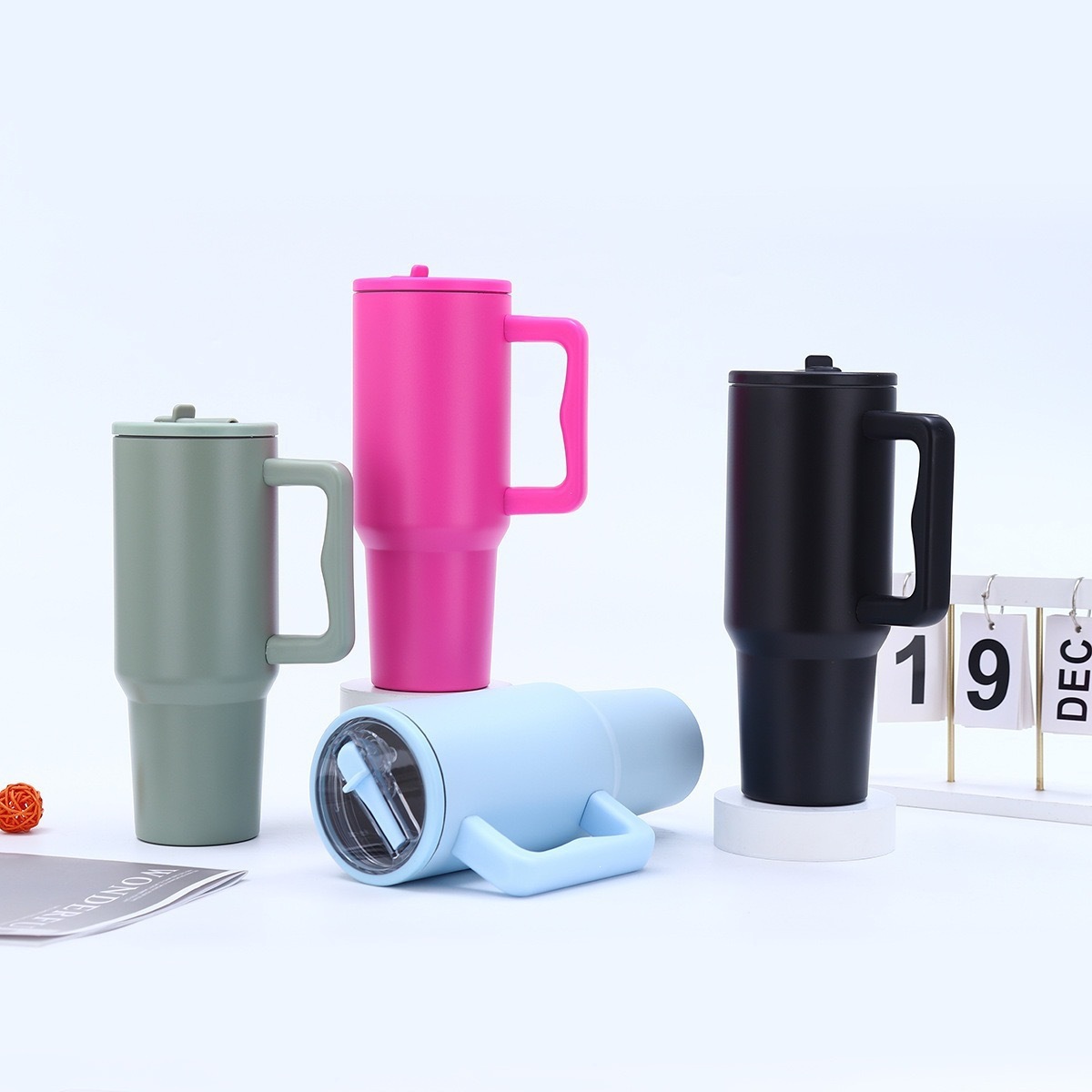 Transfronterizo 40oz taza de automóviles copas de cuatro generaciones de cubierta de boquilla de aislamiento de acero inoxidable fabricantes de tazas de automóviles al por mayor sin