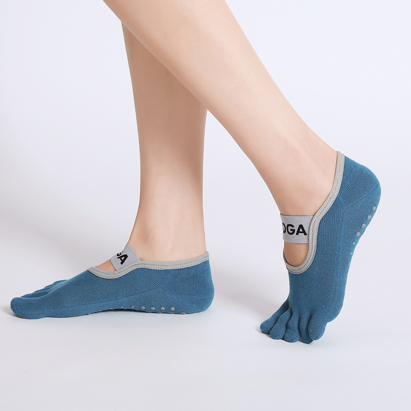 Professional Sports Silicone Non-slip Yoga Socks Five-finger Socks Pilates Indoor Special Dance Air Yoga Shoes Women Professional Sports Silicone Non-slip Yoga Socks Five-finger Socks Pilates Indoor Special Dance Air Yoga Shoes Women