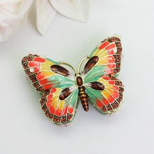 跨境货源珐琅彩蝴蝶装饰盒金属工艺品合金首饰盒欧美婚庆回赠礼品