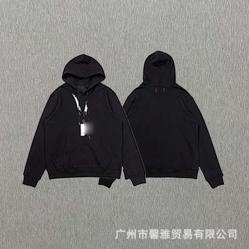 M337 ブラック スウェットシャツ