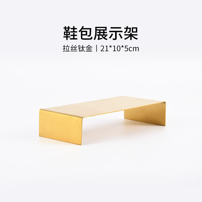 브러시드 티타늄 와이드 로우 스툴