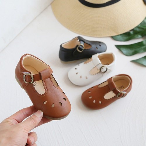 Baby toddler shoes 1-3-7 years old spring and autumn new hollow breathable children's small leather shoes British style retro single shoes trend