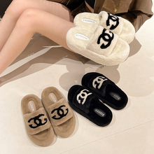 ëë��ЬŮ�⴩2026�ﶬ�¿�W�t����r�мӽqëëЬ������ϾӼ�