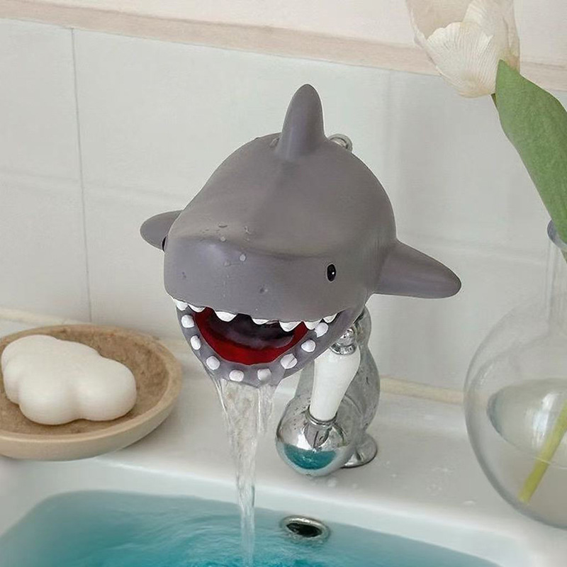 鲨鱼水龙头延伸器防溅水洗漱台套嘴家用可爱卫生间高级感装饰品
