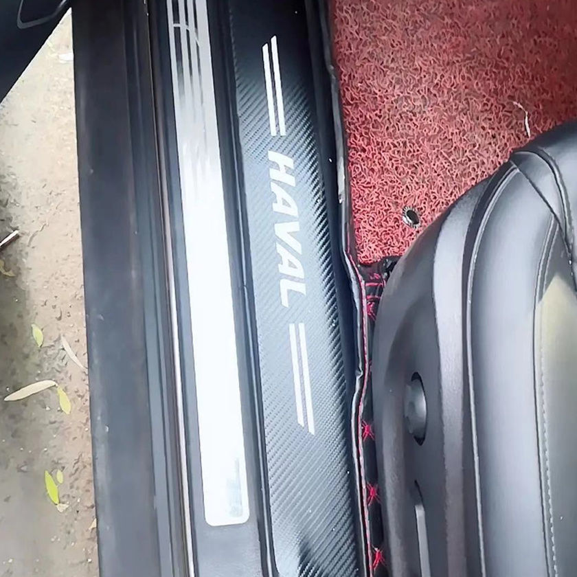 Haval H1M6H6H2H2SH4H5H8H9F5F7F7X Harvard car threshold bar anti-stepping stick door anti-kick pad