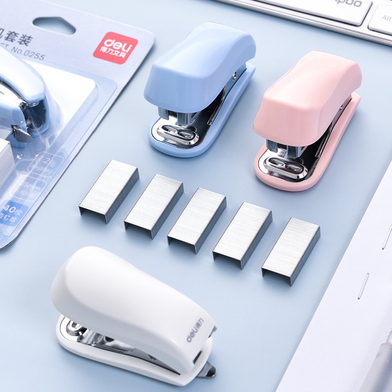 Deli Mini Stapler Set 0255 Small Stapler Convenient Binding Machine Stapler with 640 Staples