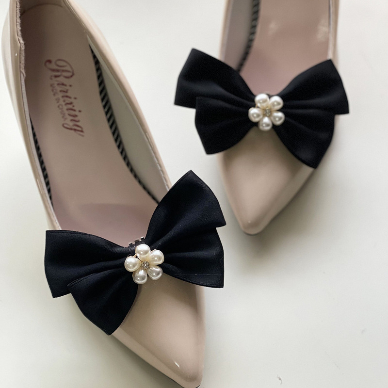 Bridal Wedding Accessories White Bow Alloy Decorative Shoe Buckle Wedding Shoes Decoration 2 One Set of European and American Cross Border Bridal Wedding Accessories White Bow Alloy Decorative Shoe Buckle Wedding Shoes Decoration 2 One Set of European and American Cross Border