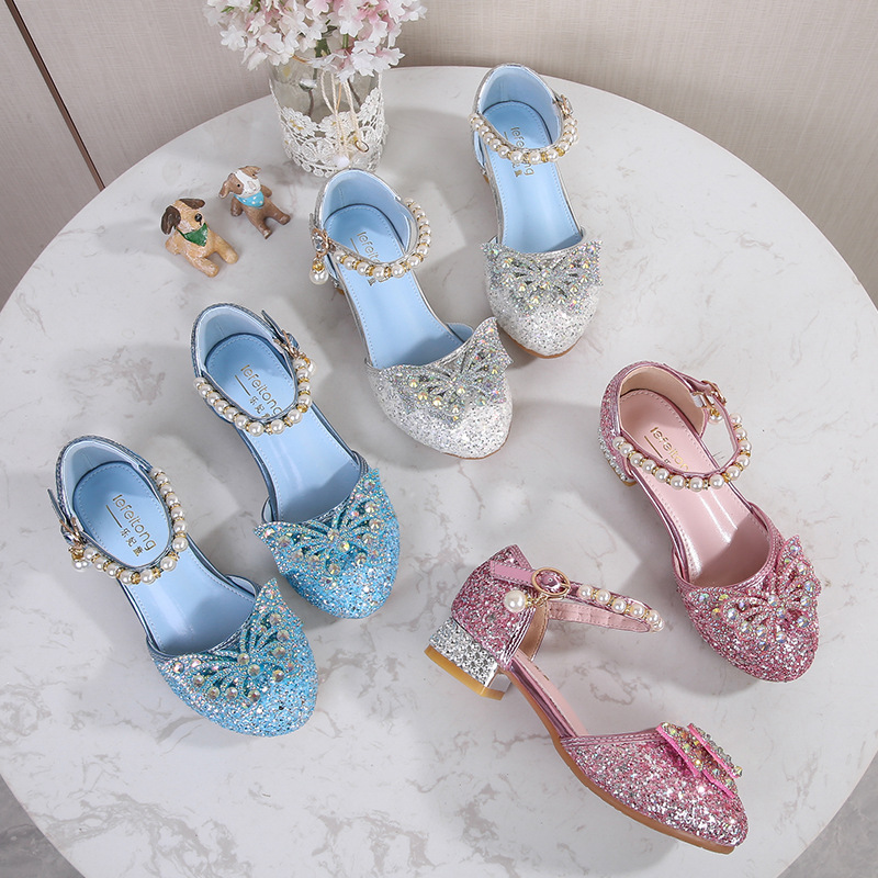 Casual shoes