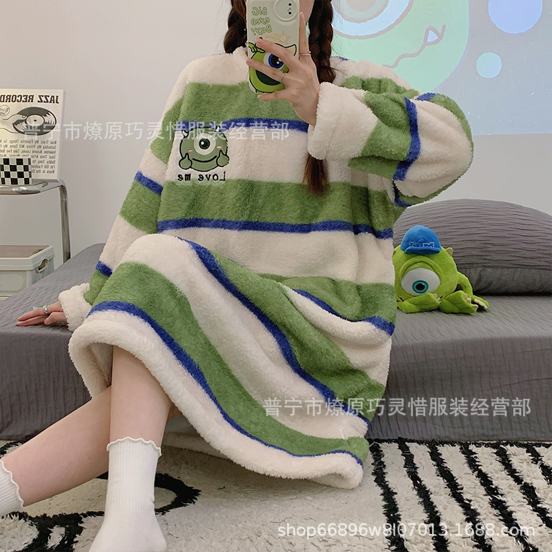 Pijamas de mujeres otoño invierno de franela lindo dibujo animado 2024 nuevo coral de lana gruesa falda cálida ropa para el hogar