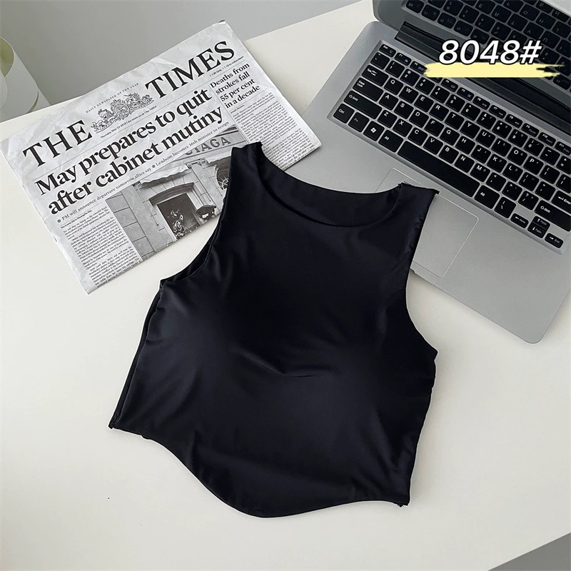 Прядочно шёлковый топ с чашками, топ без рукавов, underwear как верхняя одежда, топ-бюстье без рукавов, топ-бюстгальтер, жилет, красивая спина