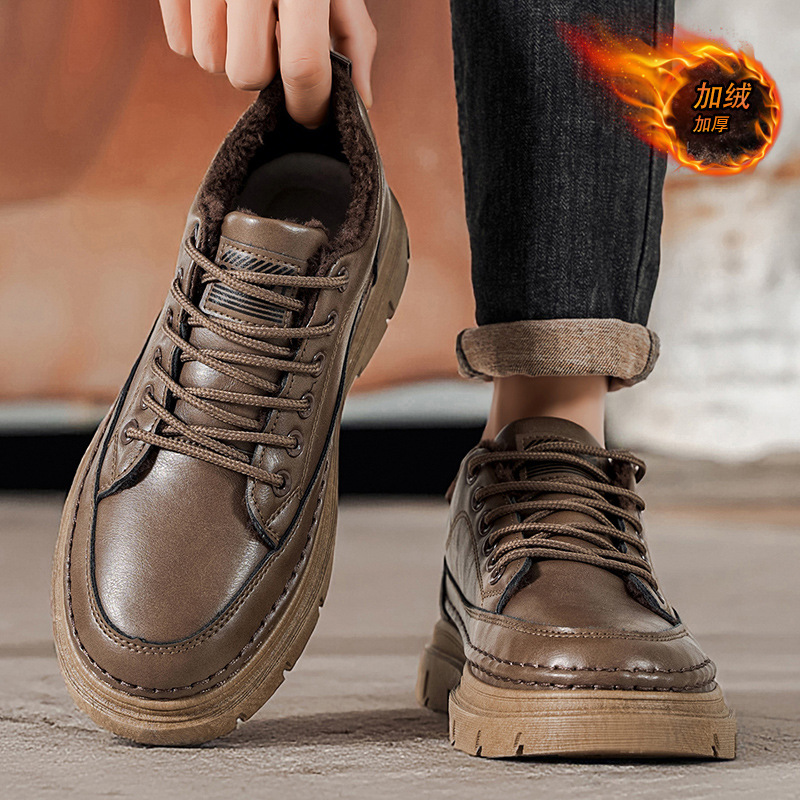 Zapatos de hombre invierno nuevo estilo de cuero casual más terciopelo calentamiento de moda para hombres británicos negocios zapatos de trabajo antideslizantes