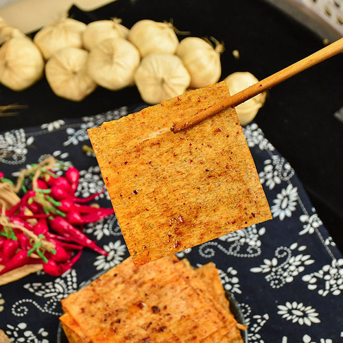 Xiangxidong Hot and Spicy Strips - Hunan Specialty, Childhood Hand-Torn Nostalgic Dry and Spicy Snacks, Xiangxidong Traditional Large Spicy Strips