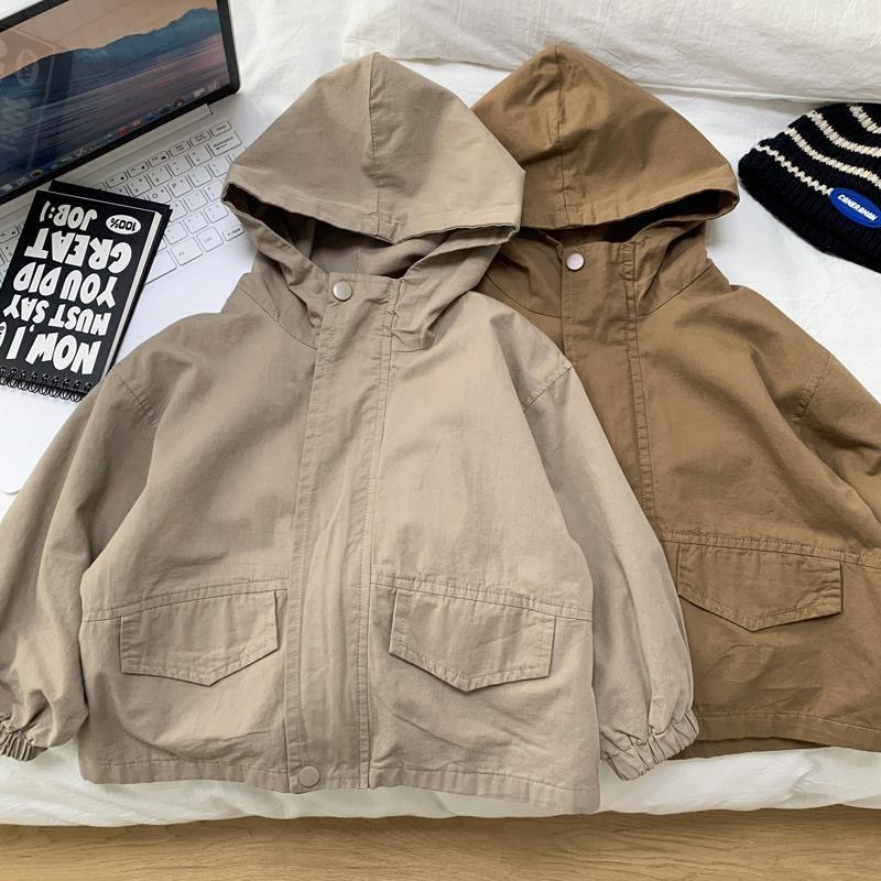 Chaqueta con capuz para niños primavera y otoño 2026 nuevo estilo coreano de algodón para niños de color sólido exterior chaqueta casual cardigan