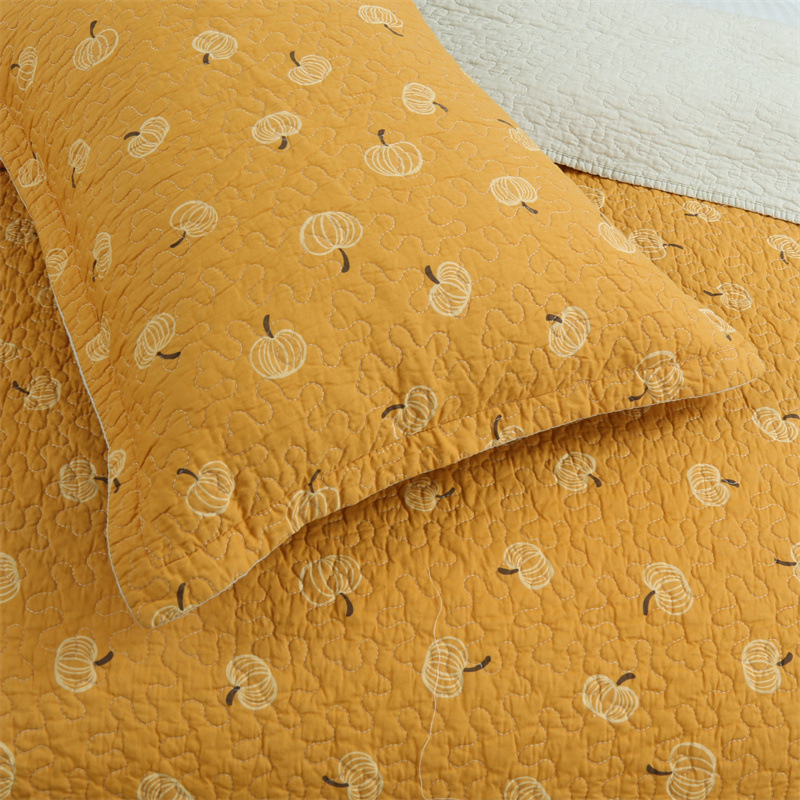 Quilted Bedding Set - Pure Cotton Embroidered Summer Quilt_voghion.com