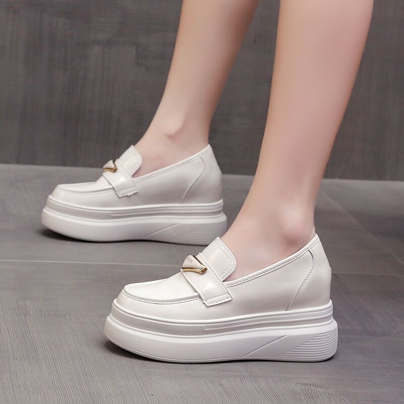 Women's British-style leather shoes, 2024 summer new slip-on versatile loafers with internal height increase Women's British-style leather shoes, 2024 summer new slip-on versatile loafers with internal height increase