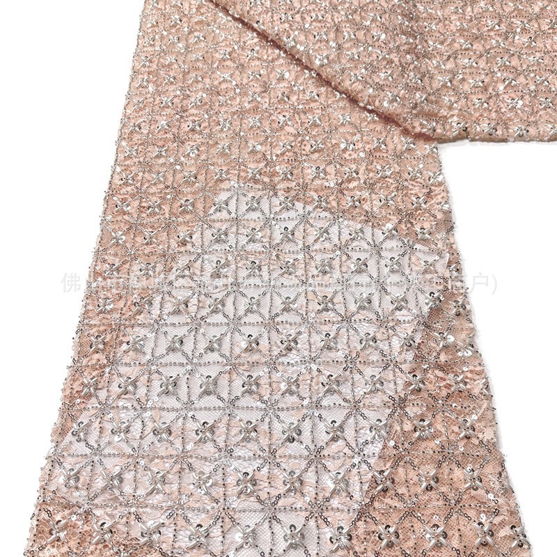 Blanco pesado clavos de cuentas sequinilla tela de encaje cuadrilátero cosido a mano perla sequinilla vestido tela