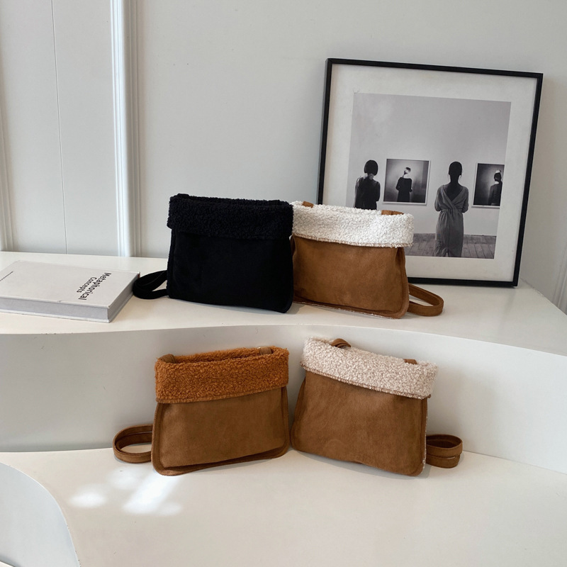 2024 New Autumn and Winter Ugg Style Korean Style Simple Plush Fashion Women's Shoulder Crossbody Bag Atmospheric Suede Sense