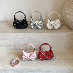 Children's Bag New European and American Retro Oil Leather Bow Mini Armpit Bag Girls Concave Shape Crossbody Bag Lipstick Bag