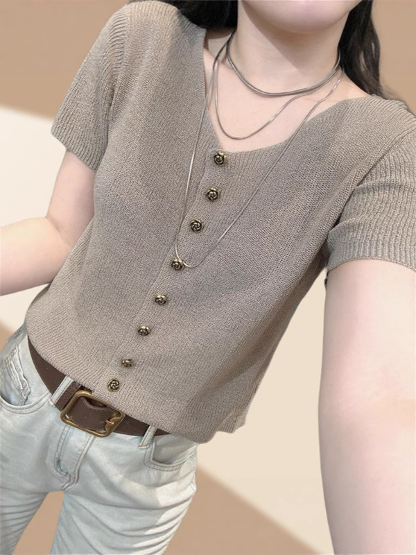 女性用の新しい夏のトップス、女性用の半袖Vネックニットカーディガン、アイスシルクヨーロピアンスタイル、スリムで多用途な無地のシャツ|undefined