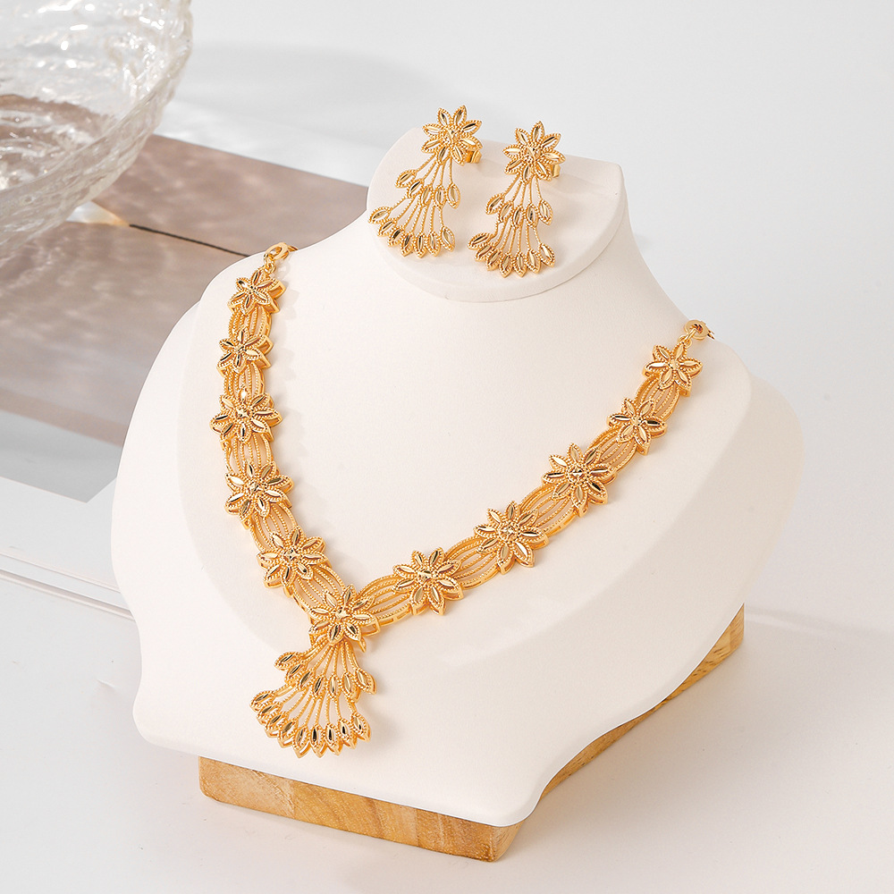 Opciones transfronterizas europeas y estadounidenses de pendientes collares joyas set joyas de mujer joyas de orejas dos piezas set hermosa joyas de moda de Oriente Medio image 1