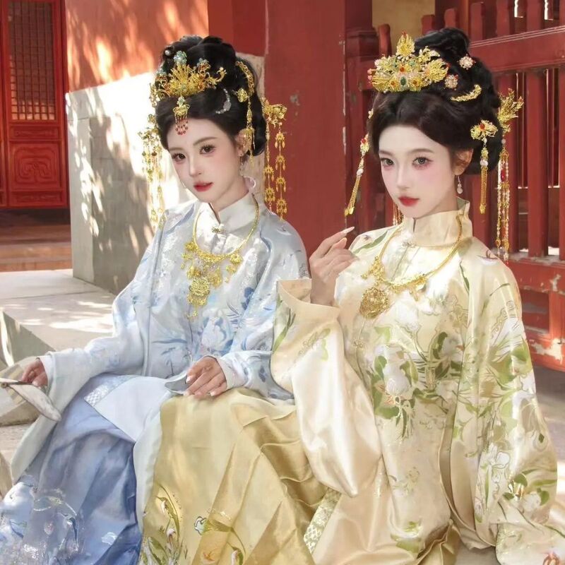 Hanfu for Women: Ming Dynasty Noblewoman Style, Ethereal Front-Opening Shirt with Gold Embroidery and Intricate Floral Patterns, Paired with a Mamian Skirt Set for Autumn and Winter