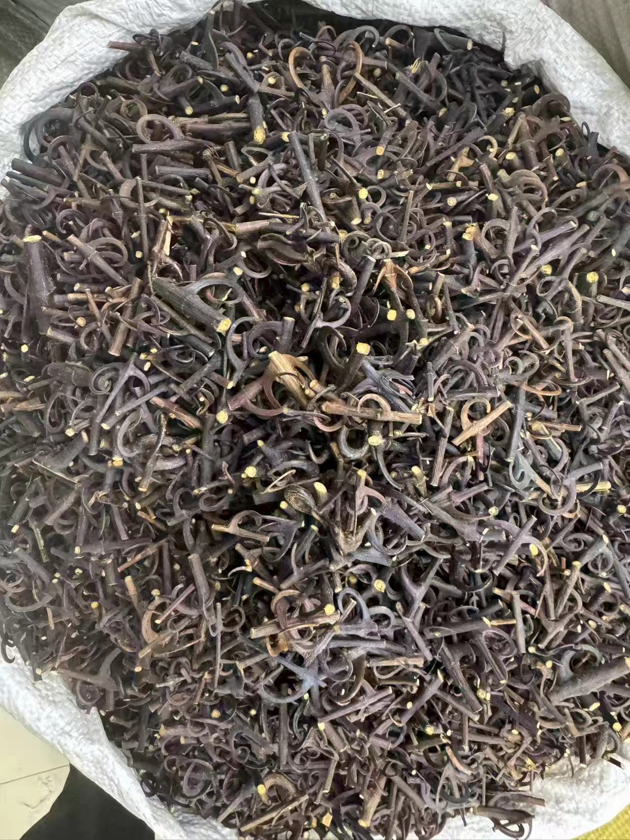 Gou Teng Uncaria Stem with Hooks 1000g Dried Chinese Herb for Decoction in use