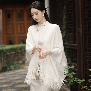 Chinese Style White Cheongsam Shawl Outer Wear 2025 Spring & Fall New Niche Simple Elegant Elegant Cape Cardigan