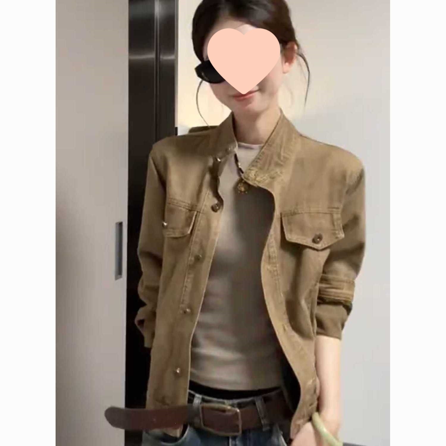 美式复古立领牛仔外套女早秋新款独特洋气通勤显瘦百搭夹克短上衣