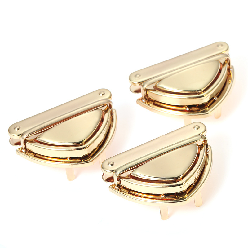 三角形锁扣 潮流新款轻奢箱包手袋防盗锁扣 箱包五金配件铁皮锁