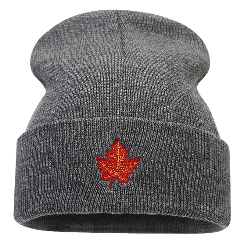 El otoño y el Invierno nuevo bordado de la hoja de arce rojo de Las Mujeres de Moda de punto redondo frío sombrero de moda marca personalidad hip hop sombrero de lana de los hombres