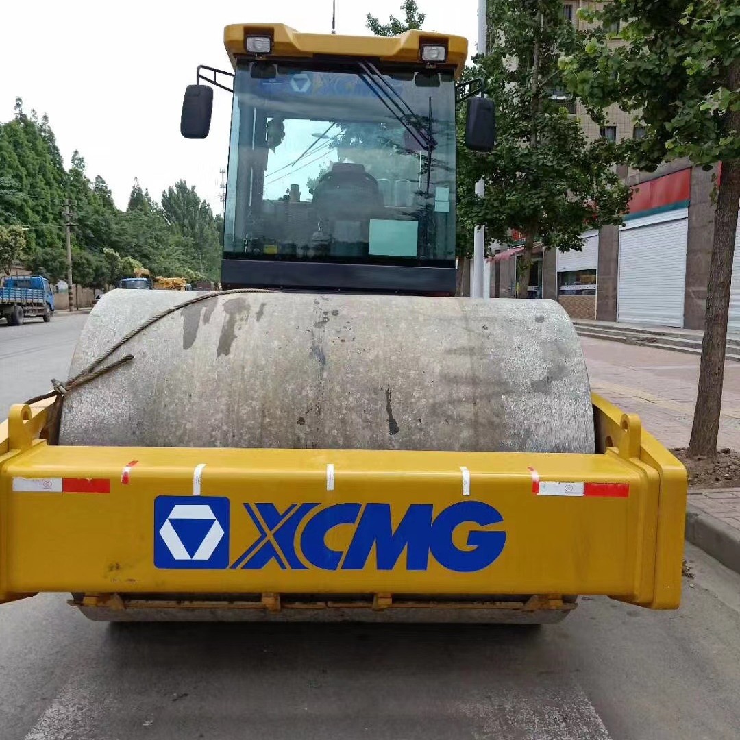 XCMG XS223JE (22T) 26T Yiwu usado rodillo de acero único 22 toneladas rodillo XS202J XS225