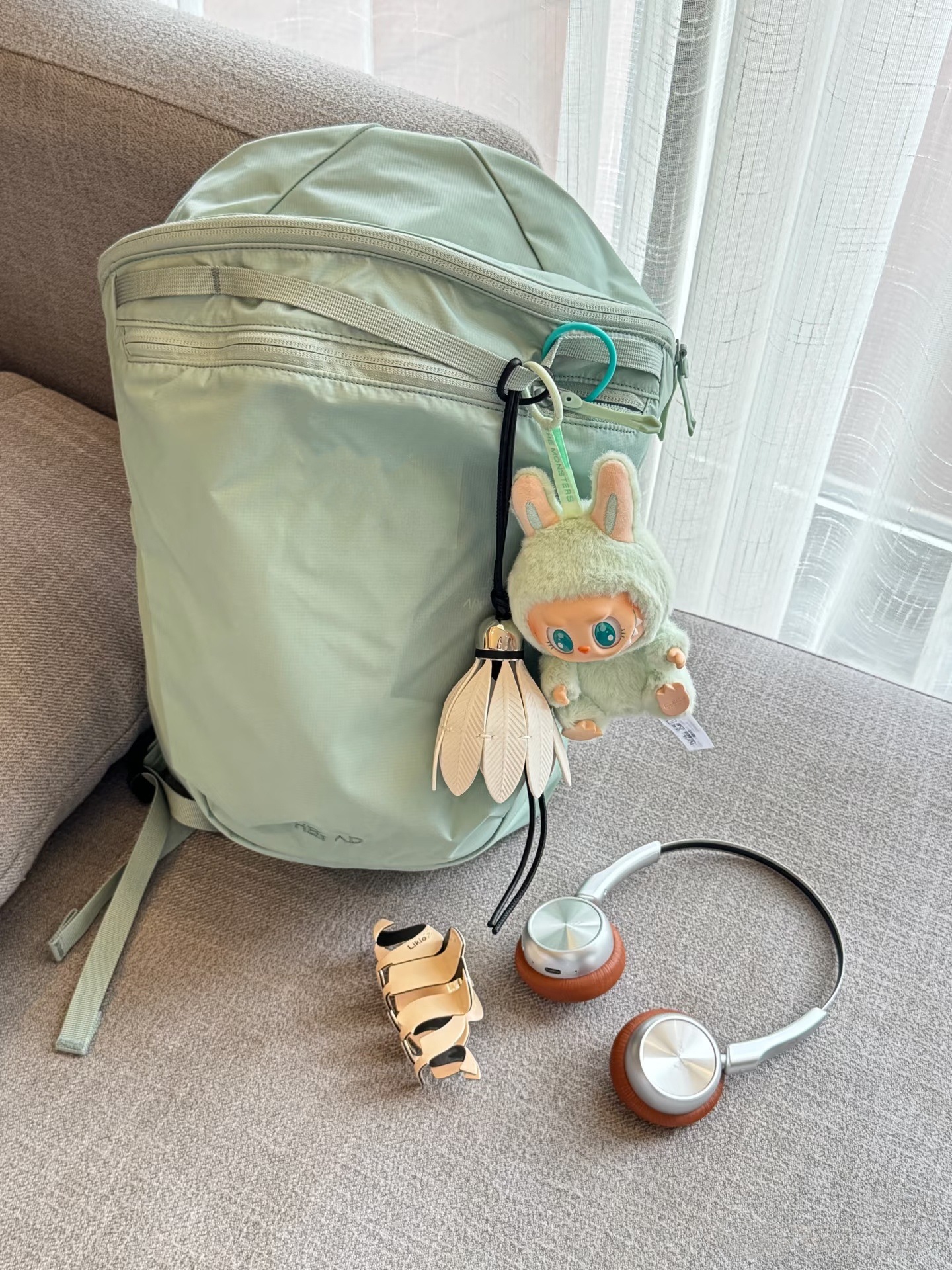 Marca de marea esqueleto de pollo 15L mochila de bordado impermeable, mochila deportiva ligera, bolsa de viaje al aire libre unisex