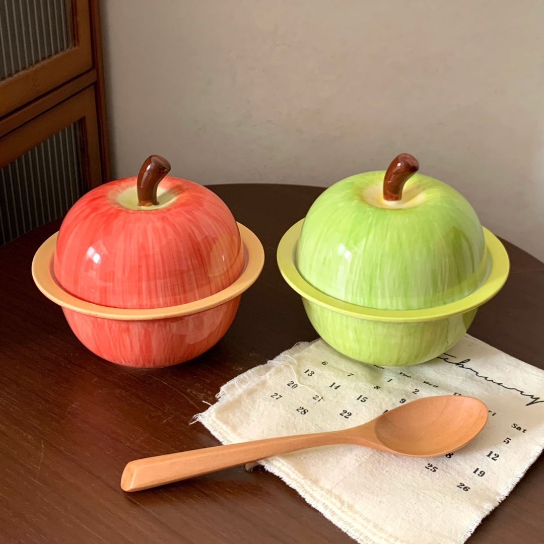 Creative Apple Stew Pot, Water-Insulated Stew Pot for Home Use, Single-Serving Bird's Nest Small Stew Pot, Ceramic Dessert Cup with Lid, Soup Jar