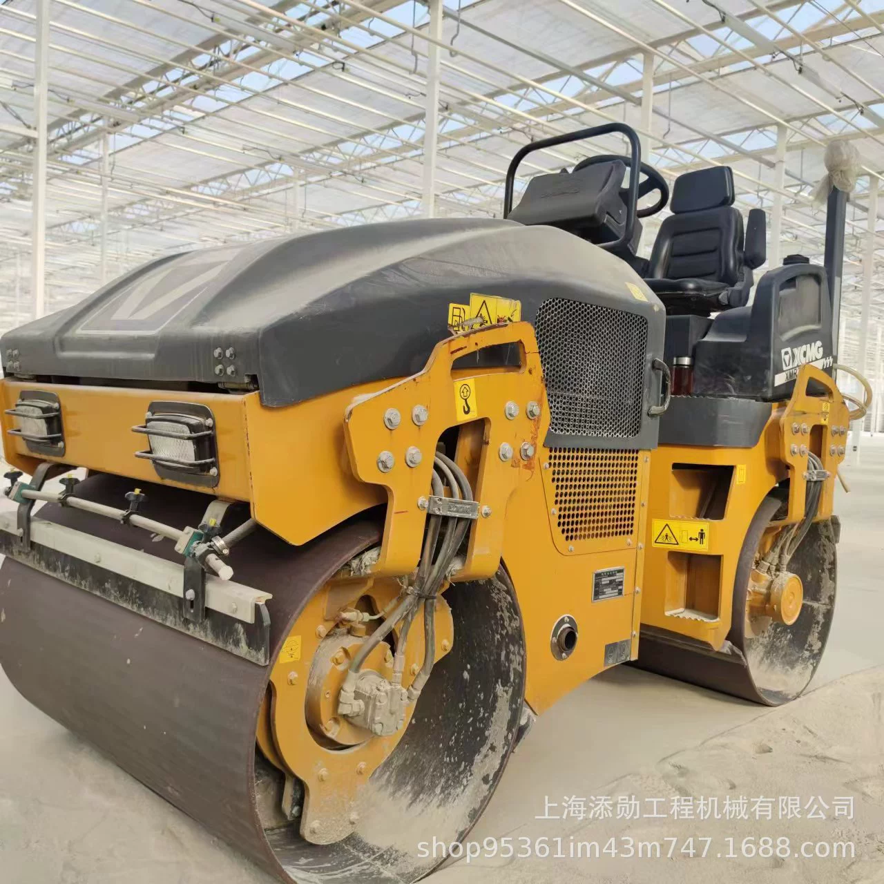 Экспортная торговля подержанными малыми дорожными катками оригинальных марок XCMG 2 тонны, 3 тонны, 6 тонн, 8 тонн с двойными стальными колесами.