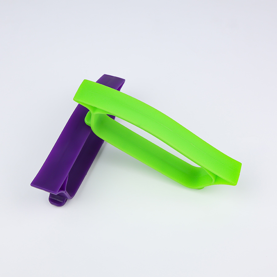 Fábrica de fuente al por mayor 1 galón mango lateral de agua mineral mango lateral de plástico barril pe mango lateral nuevo material de producción