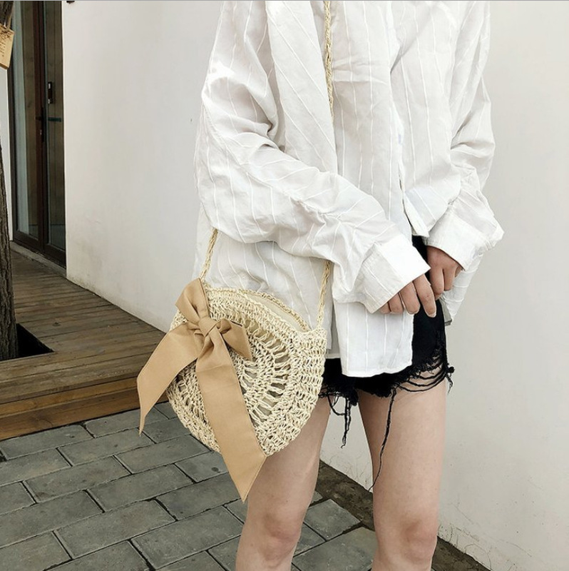 New Style Straw Woven Bag Cute Bow Crossbody Woven Bag Handmade Crochet Round Elegant Women's Bag Beach Bag