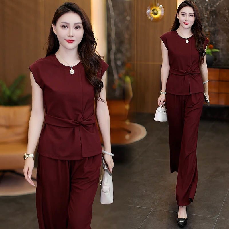 Fashionable Casual Women's Suit 2026 Summer New Stylish Slimming Youthful Sleeveless Top and Wide-Leg Pants Two-Piece Set Trendy Fashionable Casual Women's Suit 2026 Summer New Stylish Slimming Youthful Sleeveless Top and Wide-Leg Pants Two-Piece Set Trendy