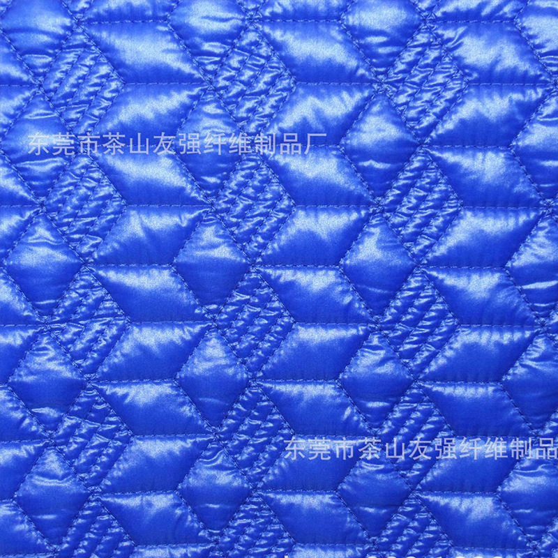 友强压泡立体裥棉加工外贸床上用品垫子卷材立体绗缝工艺厂家直供