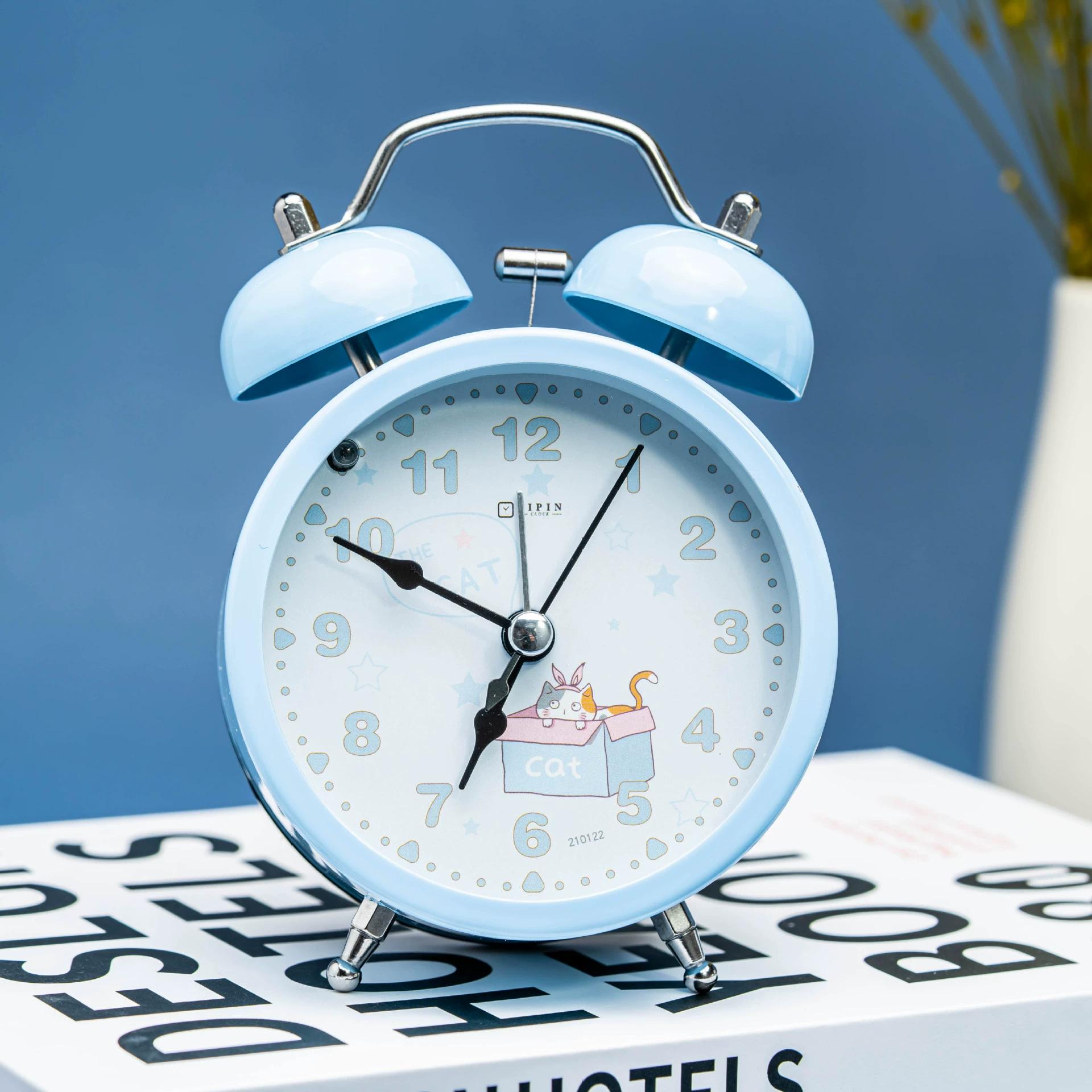 Заводской прямой металлический будильник студенческий артефакт пробуждения спальня прикроватные немой часы настольные часы супер звук