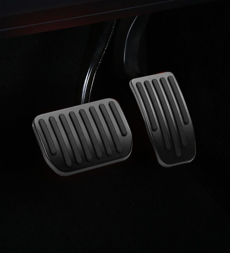 Suitable for Tesla Model Y3 Throttle Brake Rest Pedal Foot Interior Modification Accessories for Cross-Border E-Commerce