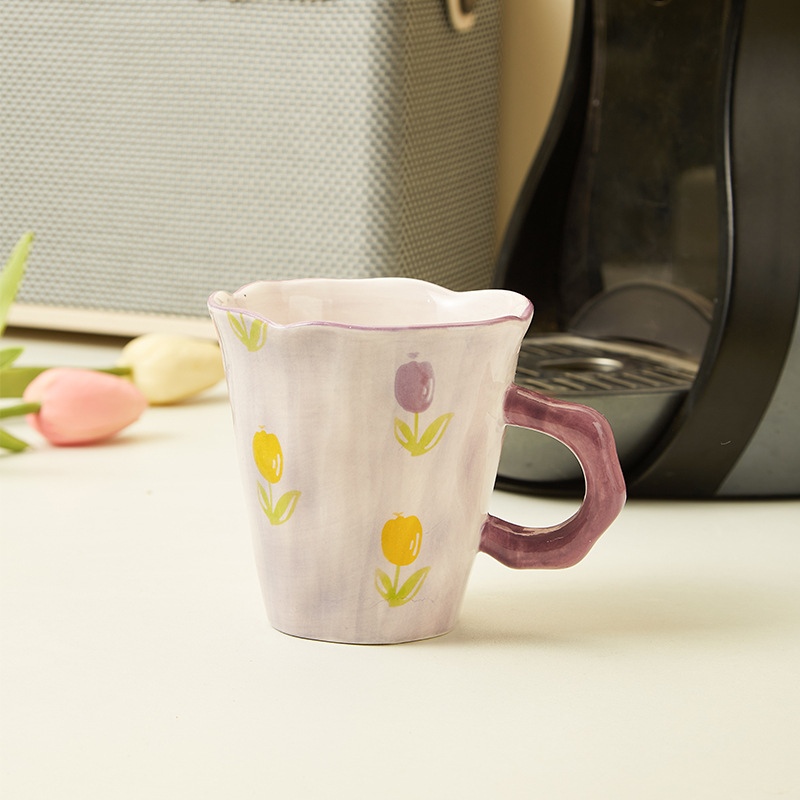 Creativa mano pequeña taza de tulipán fresca taza de cerámica flor pintada a mano taza de oficina caja de regalo taza de café y leche