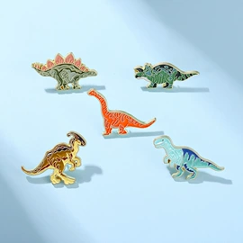胸针;胸饰;金属工艺品