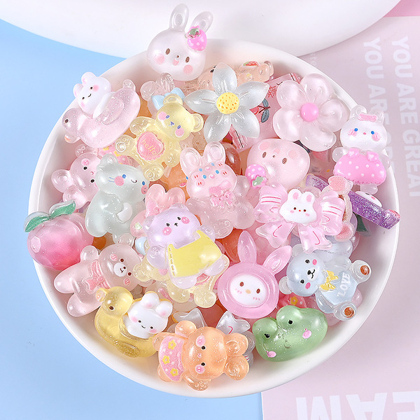 Cream cartoon accessories