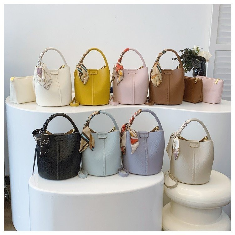 국경 간 여름 패션 핸드백 단색 2025 새로운 프랑스 스타일 작은 신선한 어깨 크로스 바디 백 외국 스타일 버킷 백