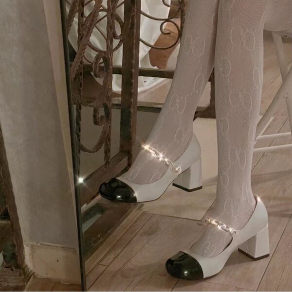 Mary Jane shoes square toe