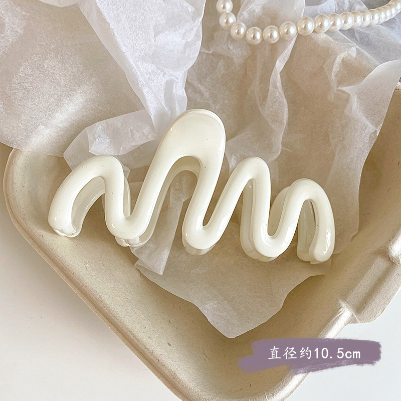 Wavy white